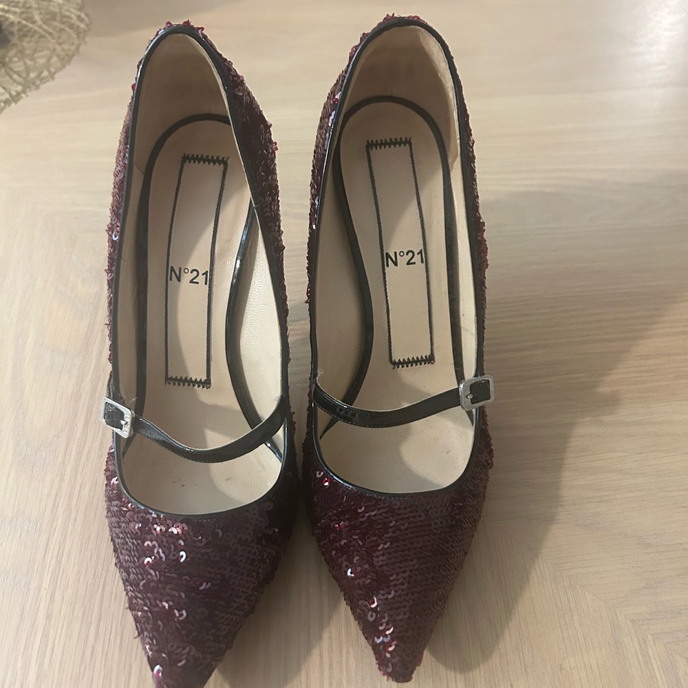 Women's Burgundy Sequin Heels